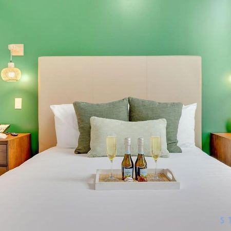 Lx Oasis Beachfront-Rt Infinity Pool 할리우드 외부 사진