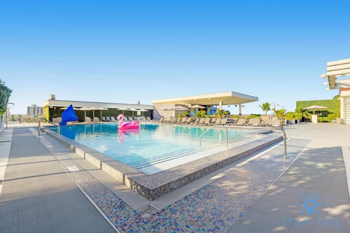 Lx Oasis Beachfront-Rt Infinity Pool 할리우드 외부 사진
